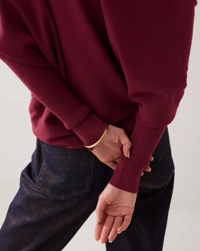 Summum asymmetric jumper in a seamless knit, burgunder