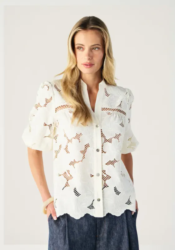 Mos, whisper embroidery blouse, naturhvit