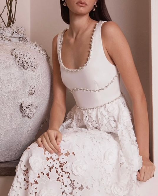 Hovedbilde Elliatt Daffodil lace midi dress, hvit