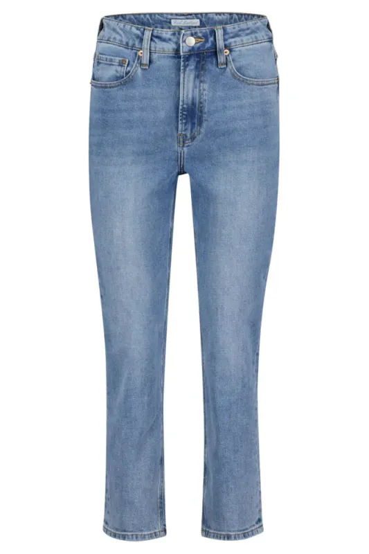 Red Button Tara dark stone used