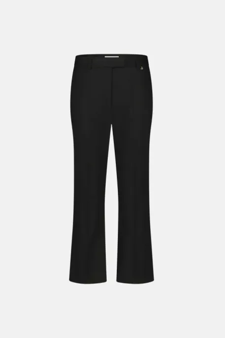 Hovedbilde Fabienne Kirby Kick Flare