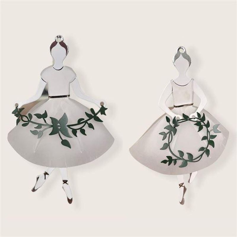 Jette Frölich, papirklipp ballerina, gull og sølv